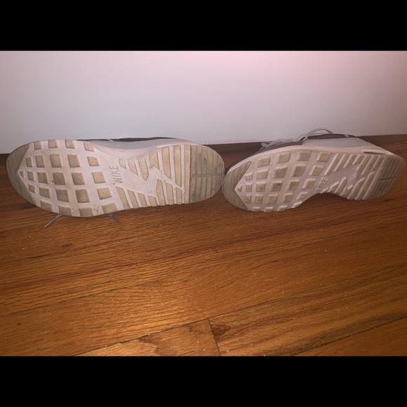 NEW NIKE AIR MAX THEA SILVER CAMO SZ 7.5 - Picture 3 of 7